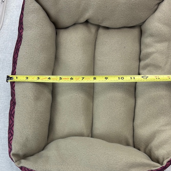 Cozy Tan and Pink Pet Small Bed - Picture 7 of 12
